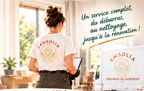 Équipe Sansolia lors d'une intervention de débarras de logement en Gironde